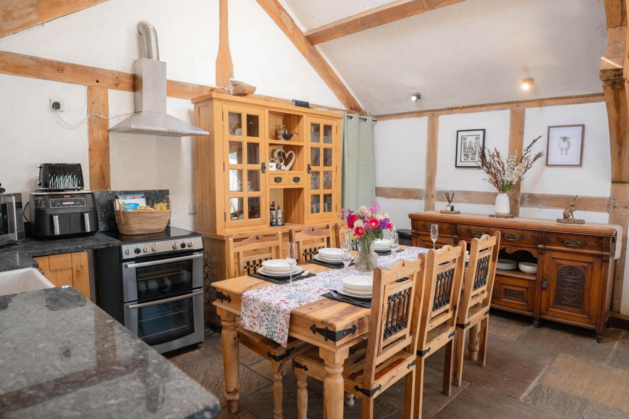Barnacre Green Cottage - Eco-Friendly Cosy Cottage Moreton  Exteriör bild