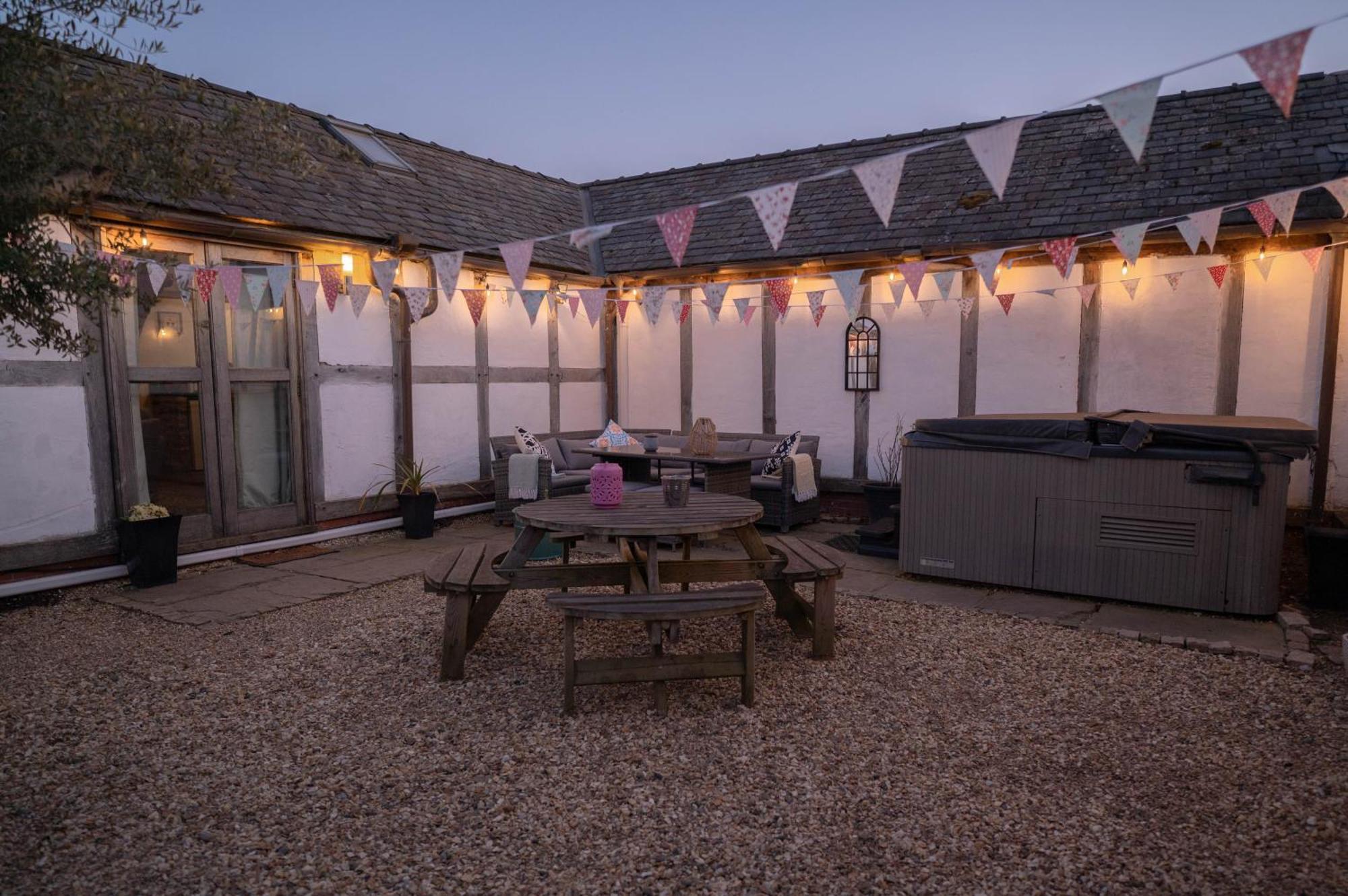 Barnacre Green Cottage - Eco-Friendly Cosy Cottage Moreton  Exteriör bild